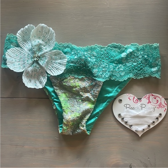 Sugar Magnolia Bikini Set L/XS - Picture 4 of 8